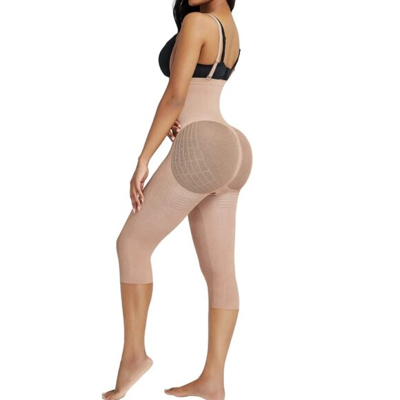 Sculpted Fit Detachable Straps Body Shaper | Postpartum & Everyday Compression - Picture 7 of 10